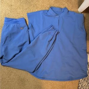 Figs Women’s Scrub Set in Ceil Blue